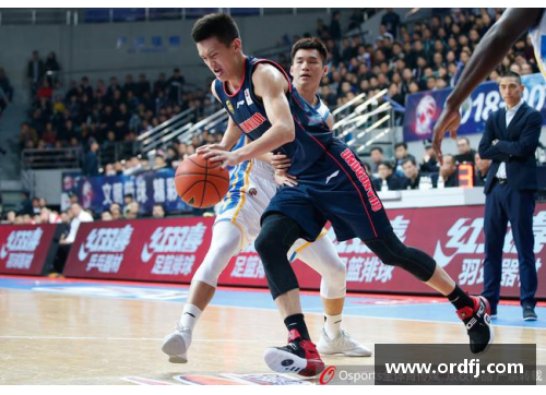 yl6809永利官网CBA季后赛打响，广东队首战告捷，周鹏表现抢眼助球队领先StephonMarbury率队落败 - 副本 (2)
